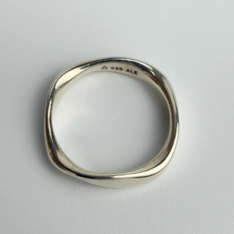 Pandora Liquid Silver Flow Size 8.5 Sterling Silver 925 Ring Retired Signed ALE