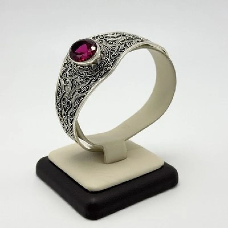 Vintage 925 Sterling Silver Red Faceted Gemstone Filigree Cuff Bracelet Handmade