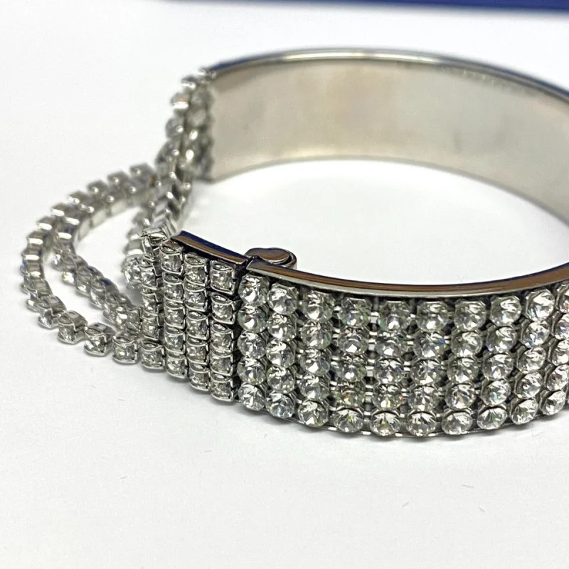 SWAROVSKI Ladies Fit White Stainless Steel Bangle