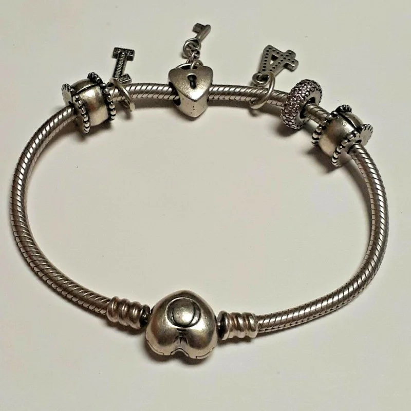 PANDORA STERLING SILVER 925 3.11 INCHES 6 CHARM PENDANTS