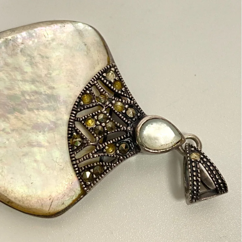 Sterling Silver Pendant Shell and Marcasite stones