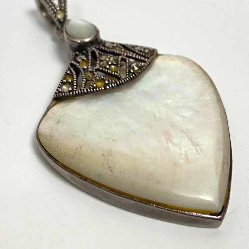 Sterling Silver Pendant Shell and Marcasite stones