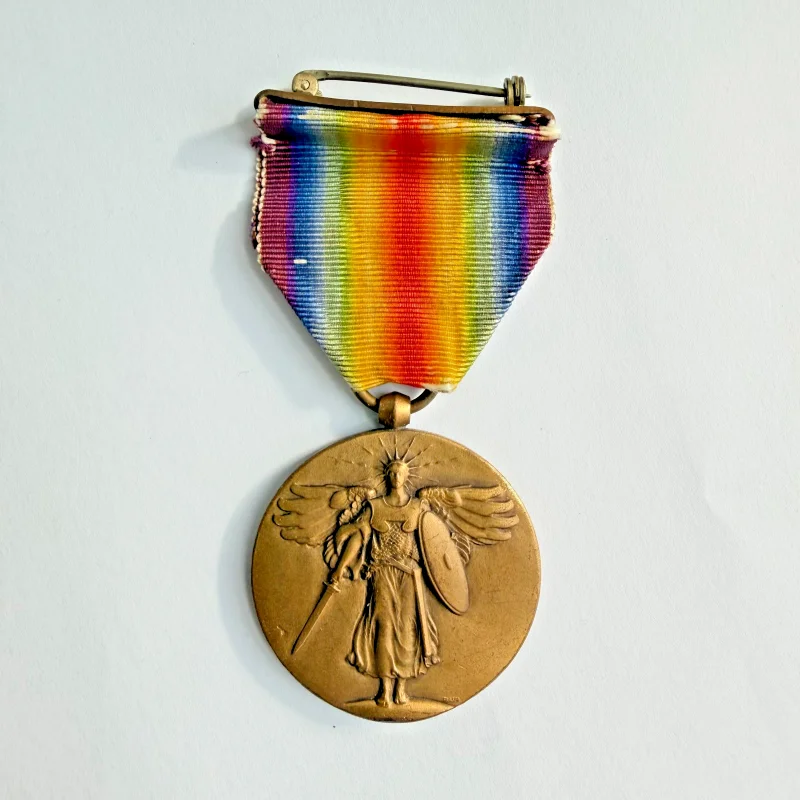 Lot of 4 Original US WWI Bronze Medals — Victory + Service Medals with Ribbons
