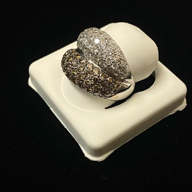 One Lady's Champagne And White Diamond Ring Mounting in Made of 18kt White Gold