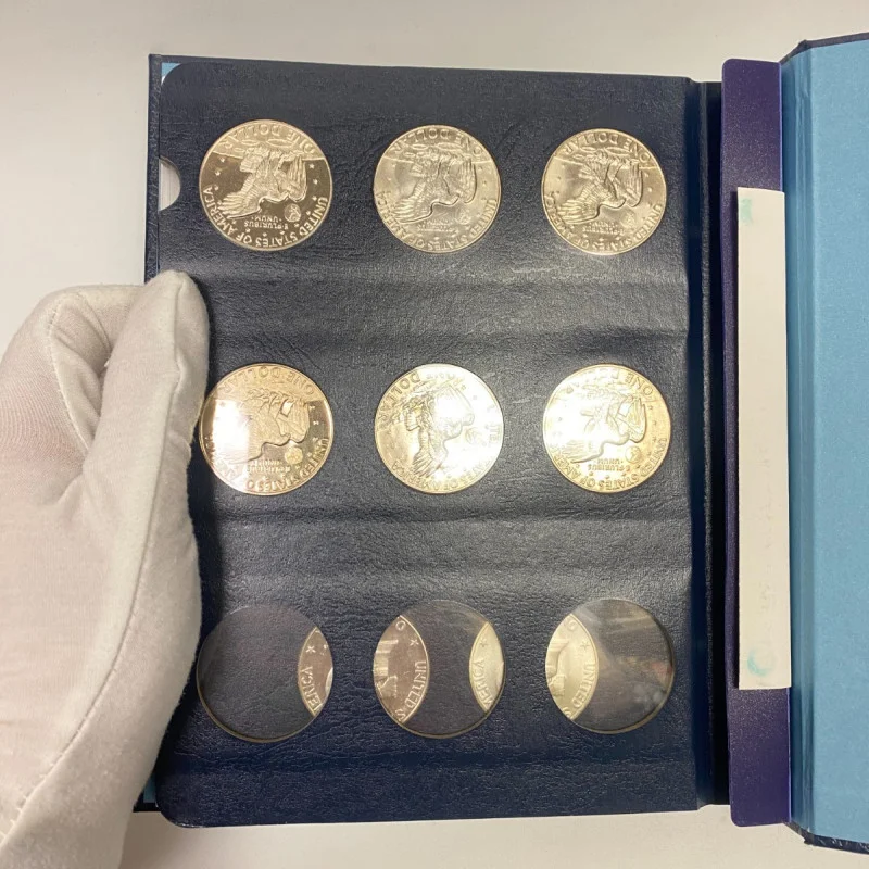 Whitman Album #9131 Eisenhower Dollar 32 Coins 1971 -1978 PDS