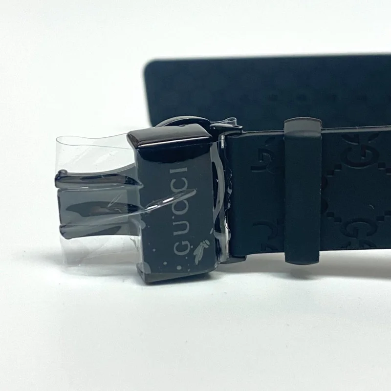 Men's GUCCI 114-2 Digital Watch Custom White Diamonds (3ct) Bezel