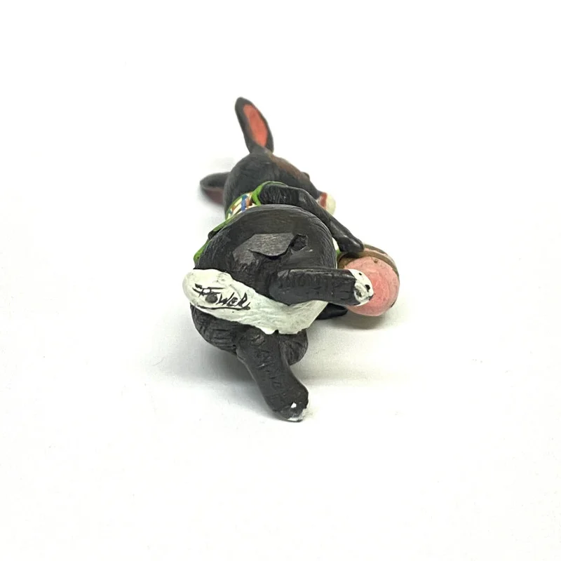 Authentic Vintage Heirloom Edition Rabbit Bunny Holding Egg Cast Iron Figurine !