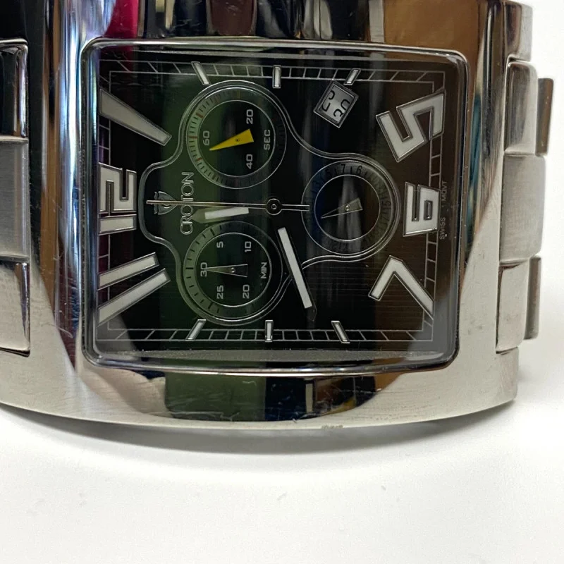 Croton Chronomaster Quartz Wartch
