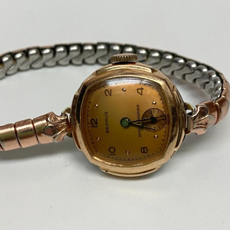 Vintage Benrus 15 Jewels Women's Manual Wind Gold Tone Watch, 5 inches