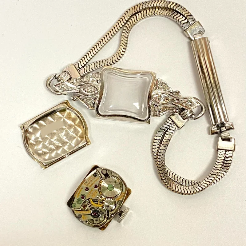 Vintage Ladies Gruen Precision 14K White Gold w Diamonds 17 Jewels