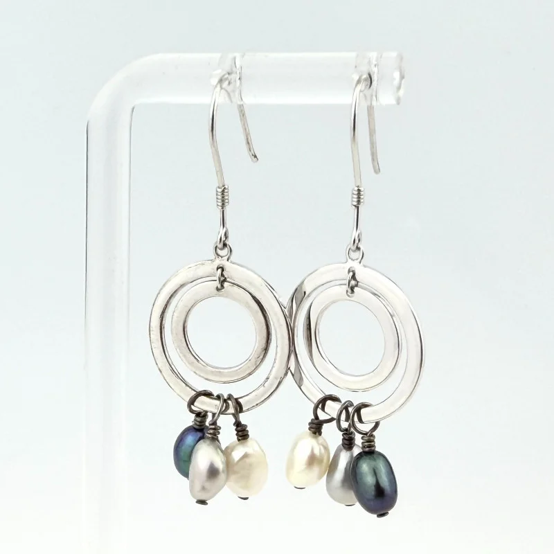 Tiffany & Co Iridesse pearl FWP circle drop earrings
