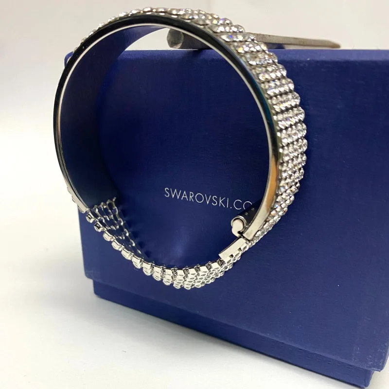 SWAROVSKI Ladies Fit White Stainless Steel Bangle