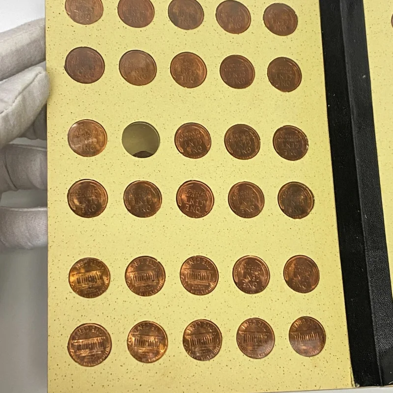 Library of Coins Lincoln Cent Album Vol-3 With 85 Brilliant Uncirculated Cents