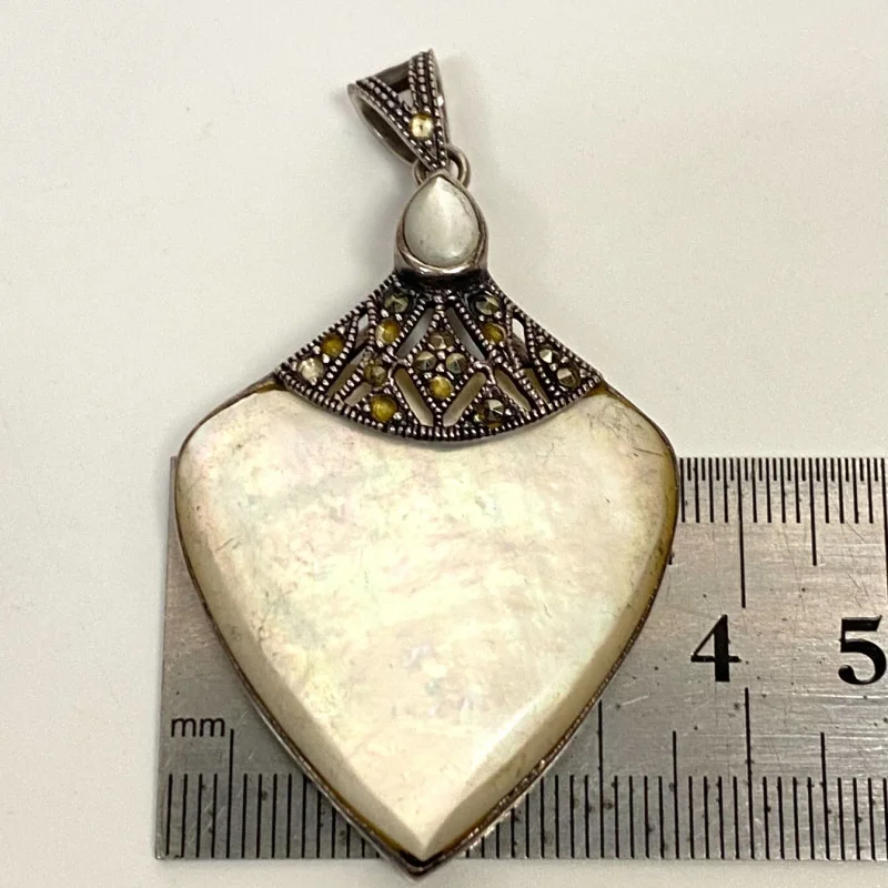 Sterling Silver Pendant Shell and Marcasite stones