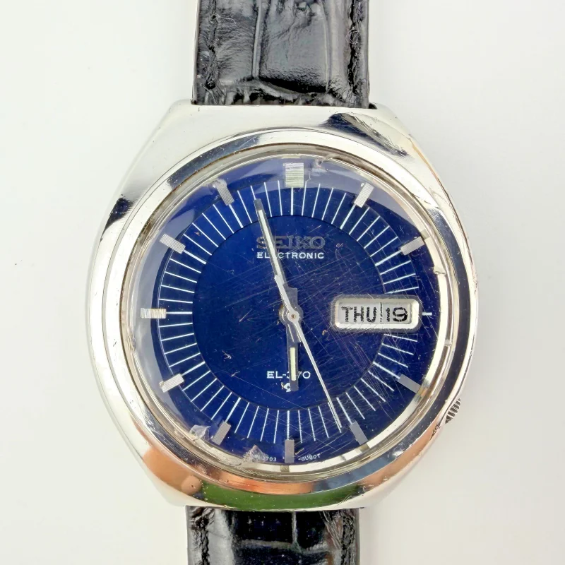 Vintage Seiko Electronic EL-370 Blue Dial Day-Date Stainless Steel Watch