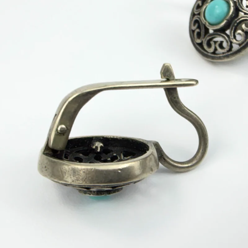 Vintage Openwork Silver Round Earrings with Turquoise