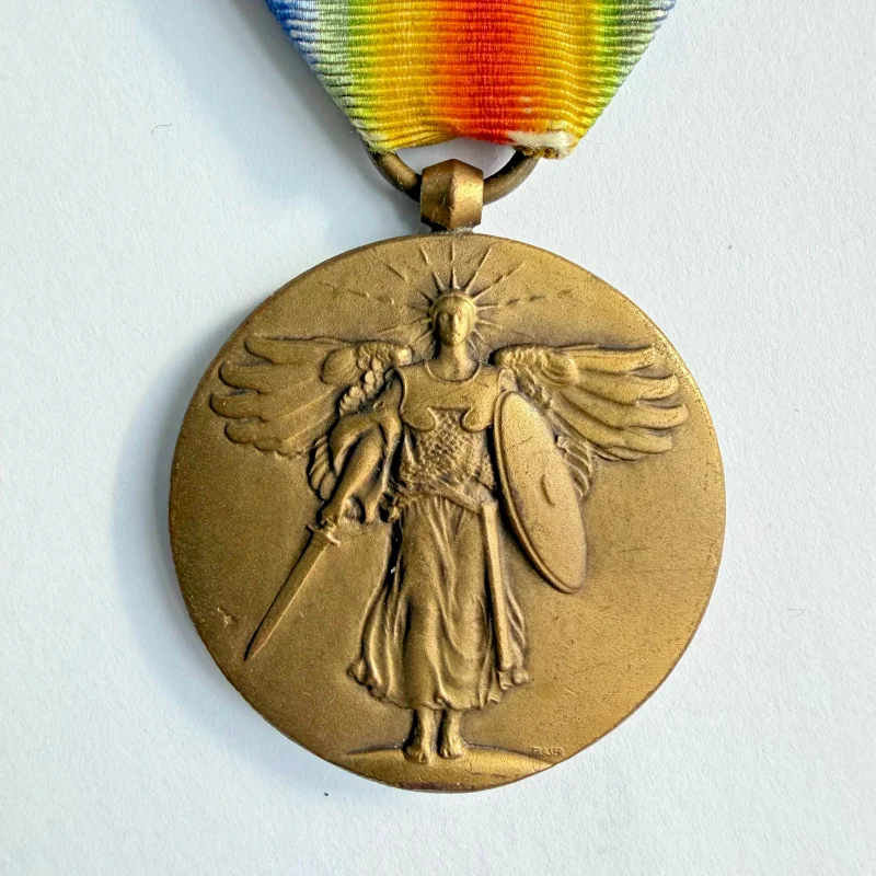 Lot of 4 Original US WWI Bronze Medals — Victory + Service Medals with Ribbons