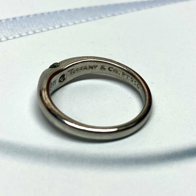 Tiffany & Co Platinum Elsa Peretti Curved 0.18ct Diamond Ring Band Sz 6.5