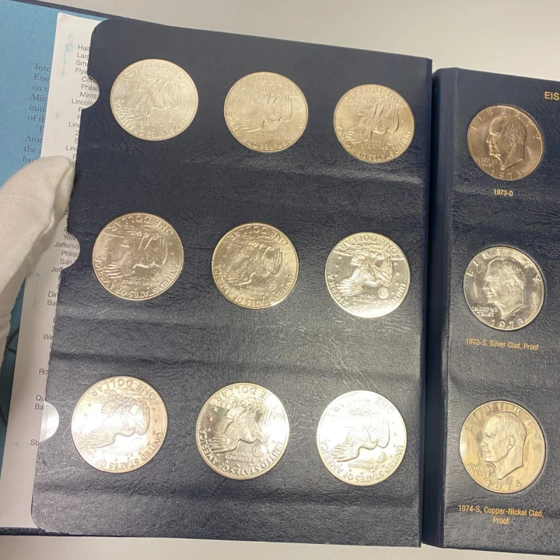 Whitman Album #9131 Eisenhower Dollar 32 Coins 1971 -1978 PDS