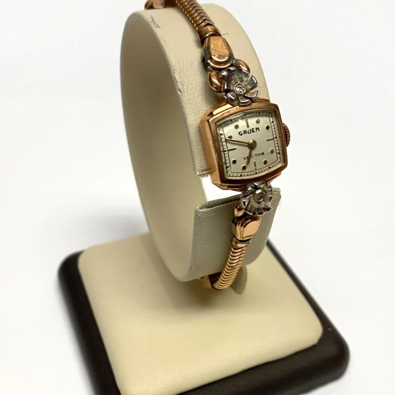 Vintage Ladies GRUEN VERI-THIN Watch 14K Gold 2 Diamonds Swiss Made 17 Jewel