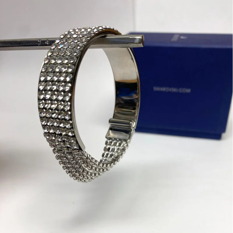 SWAROVSKI Ladies Fit White Stainless Steel Bangle