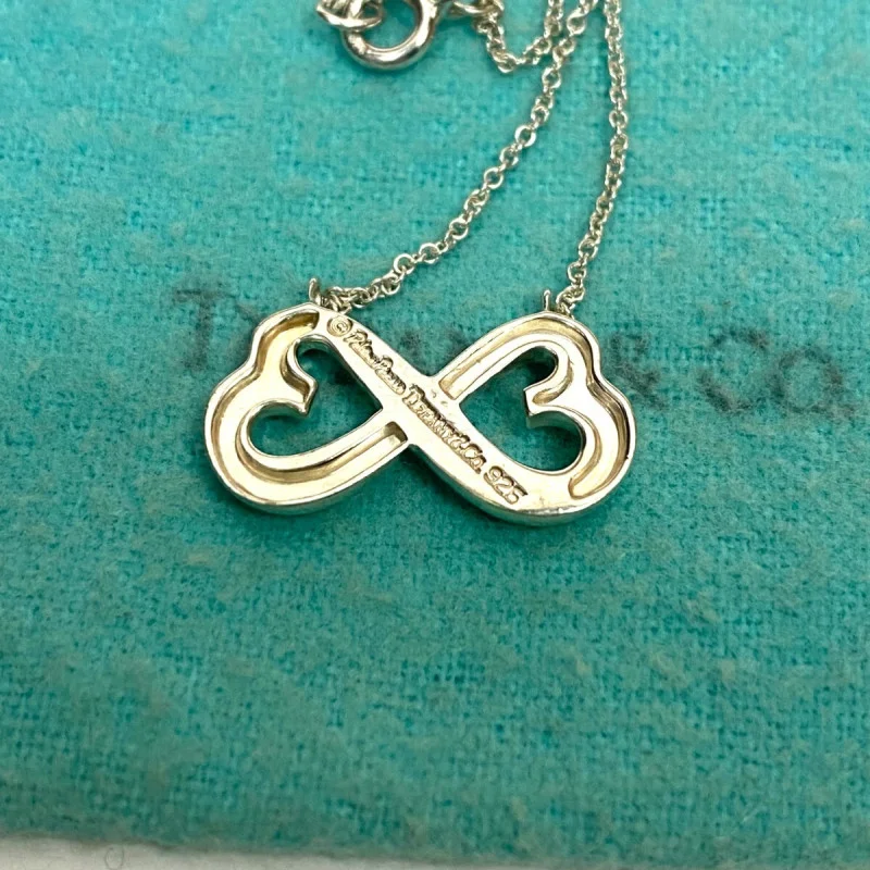 Tiffany & Co. Paloma Picasso Sterling Silver Double Heart Pendant Necklace