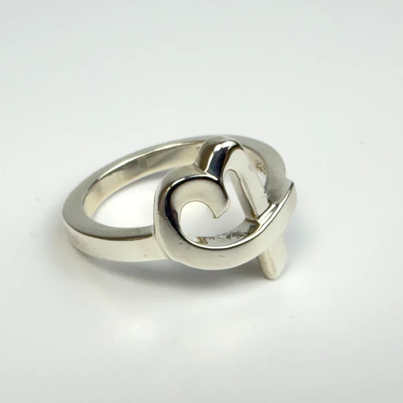 Tiffany & Co. Paloma Picasso Loving Heart Sterling Silver Ring - Size 9,75