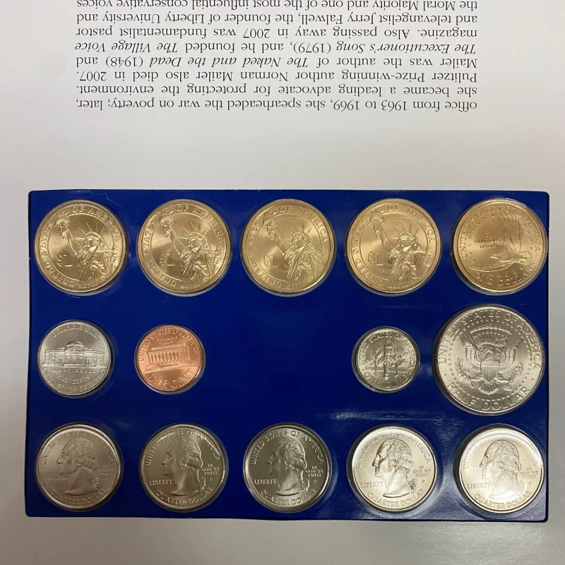 2007 P Uncirculated Mint Set Postal Commemorative Society Coin & Stamps