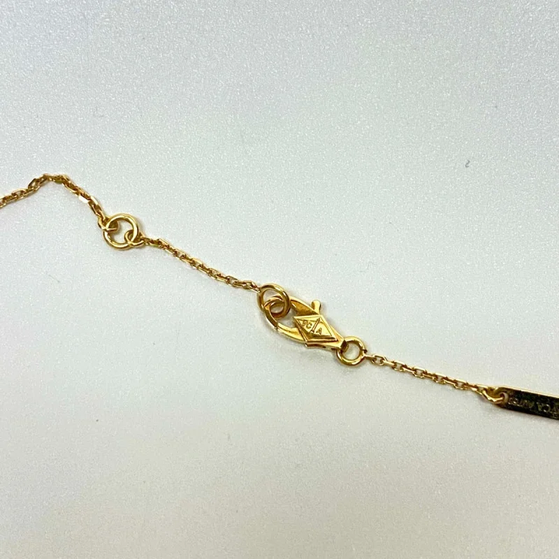 Van Cleef & Arpels Sweet Alhambra Necklace 18k Yellow Gold Mother of Pearl