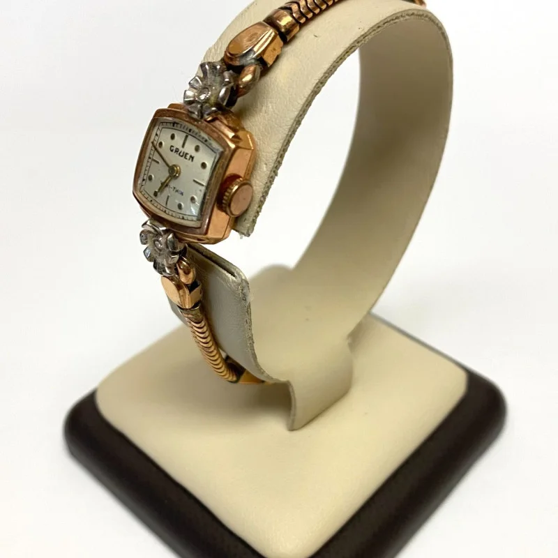 Vintage Ladies GRUEN VERI-THIN Watch 14K Gold 2 Diamonds Swiss Made 17 Jewel