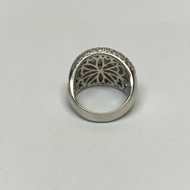 One Lady's Champagne And White Diamond Ring Mounting in Made of 18kt White Gold
