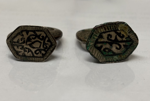A Pair of Mysterious Islamic Rings from Central Asia (12th–13th c.)