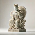 Figurines & Statues
