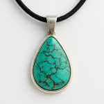 Necklaces & Pendants