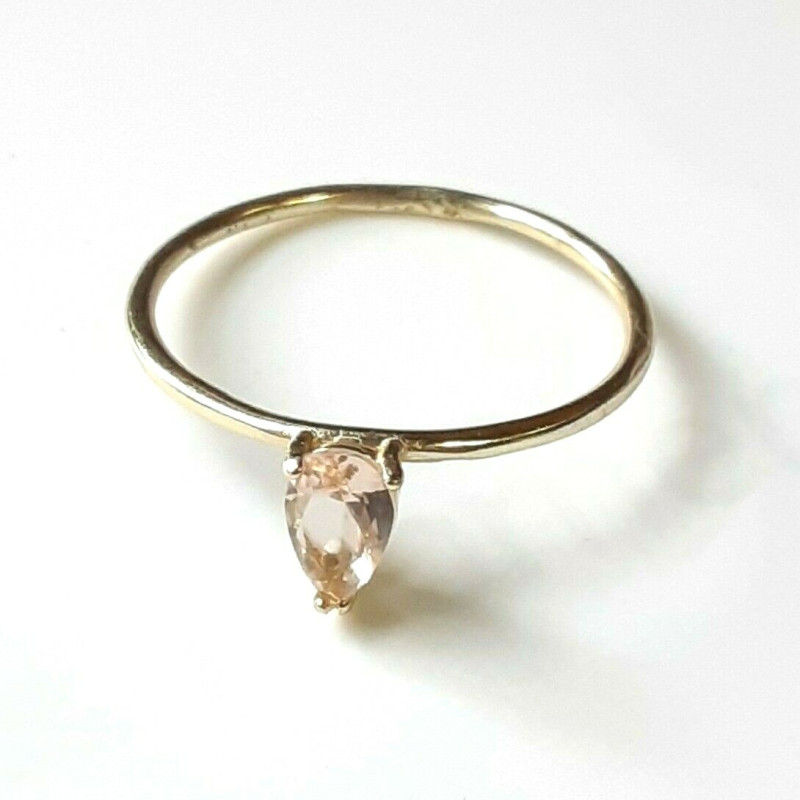 Shashi Sterling Silver Pear Shaped With Pink Stone Women's Ring Size 7 Shashi Sterling Silver Pear Shaped With Pink Stone Women's Ring Size 7