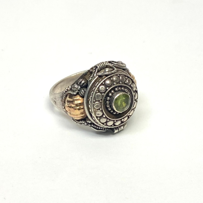 OLD VICTORIAN STYLE STERLING SILVER and 14k, GREEN PERIDOT POISON RING Size 6.7