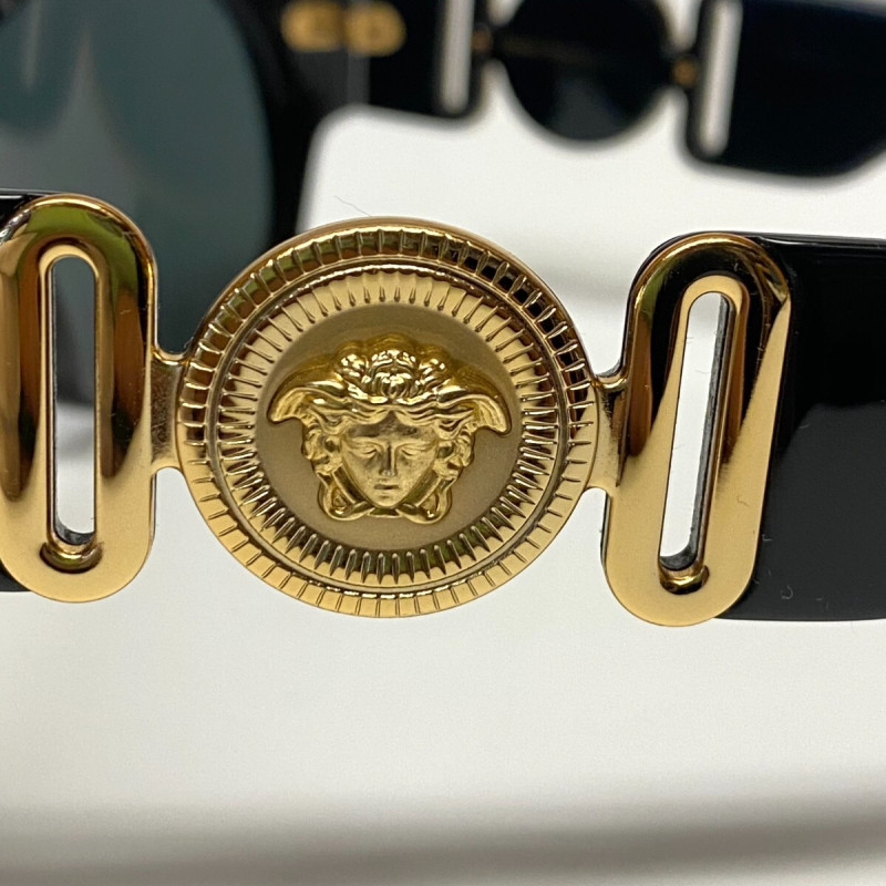 NIB!! Authentic VERSACE Iconic Archive Limited Edition MOD.4265 GB1/87 NIB!! Authentic VERSACE Iconic Archive Limited Edition MOD.4265 GB1/87