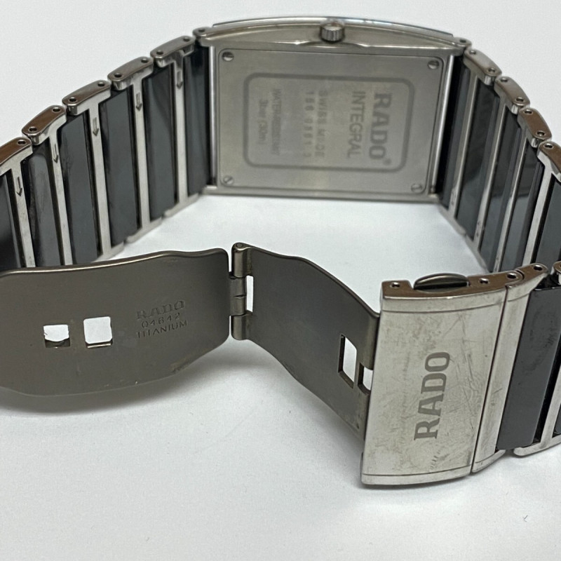 RADO Integral Men's Quartz Watch, Water-Resistant Swiss Made RADO Integral Men's Quartz Watch, Water-Resistant Swiss Made