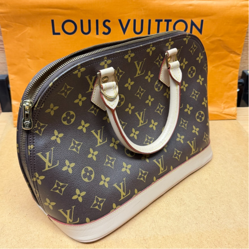 Vintage Louis Vuitton Monogram Alma PM Canvas Handbag - Cream Leather Trim