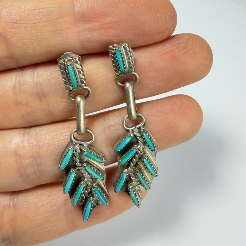 Vintage Native American Turquoise Needle Point Silver Unsigned Earrings