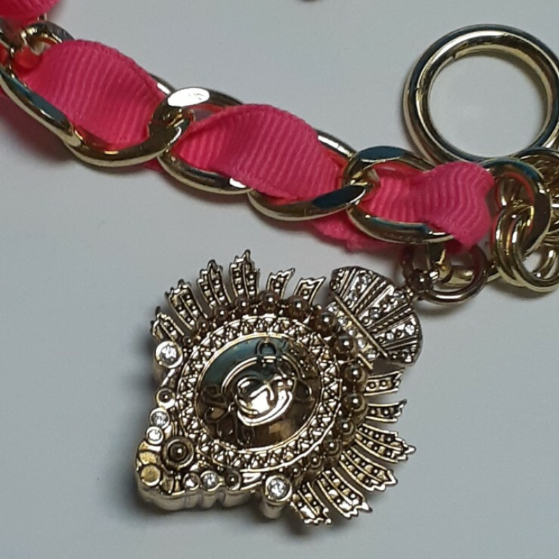Juicy Couture Gold Tone Link With Charm Pink Lace Bracelet