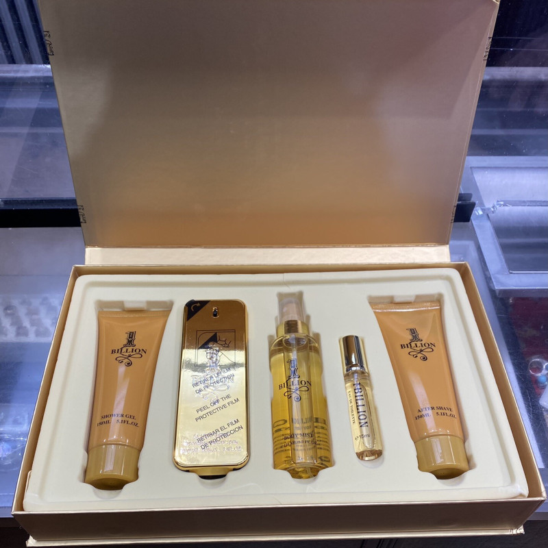 Set 1 Billion Men Shower Gel, Eau De Toilette, after Shave, Body Mist Set 1 Billion Men Shower Gel, Eau De Toilette, after Shave, Body Mist