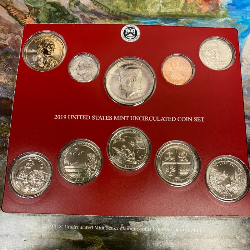 2019 D Uncirculated Mint Set Postal Commemorative Society Coin & Stamp