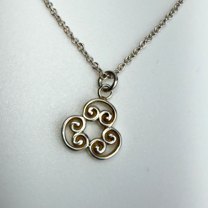 Tiffany & Co. Sterling Silver Paloma Picasso Triplo Goldini Necklace 16" Chain