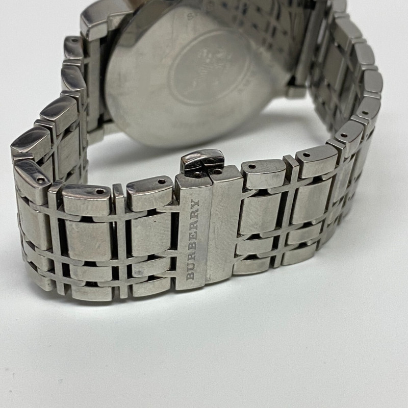 Burberry Chronograph Men's Watch Model BU1372 Stainless Steel Band & Face Burberry Chronograph Men's Watch Model BU1372 Stainless Steel Band & Face