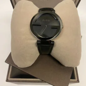 Gucci Interlocking G Black Dial, Leather strap With BOX