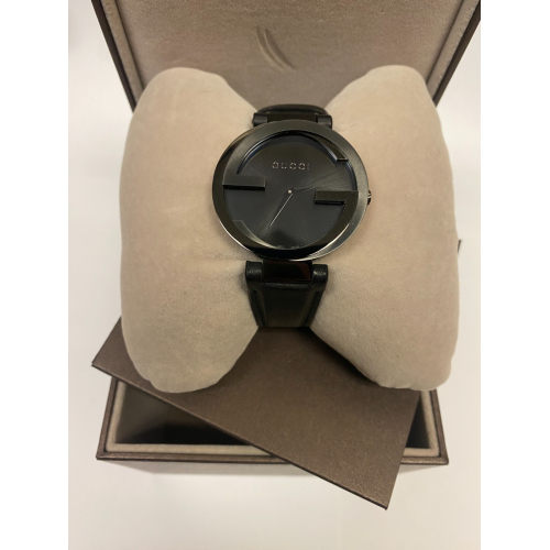 Gucci Interlocking G Black Dial, Leather strap With BOX