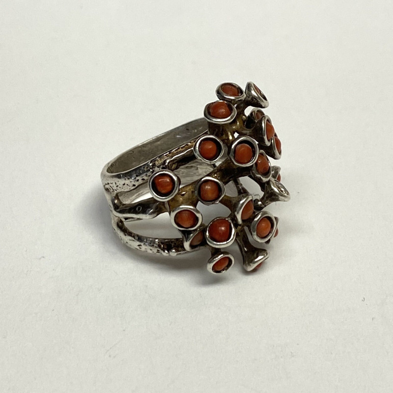 Vintage Designed Coral Stones & Diamond  Sterling Silver 925   Woman Ring Size 7