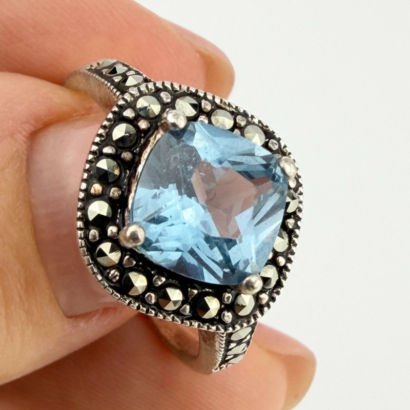 Vintage Style 925 Silver Blue Topaz Marcasite Ring Maker CW