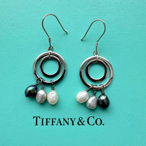 Tiffany & Co Iridesse pearl FWP circle drop earrings
